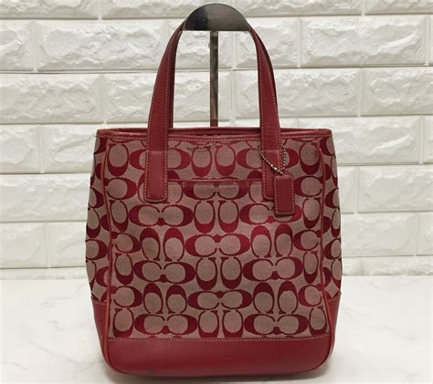 is coach 6092 counterfeit